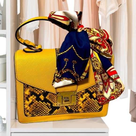 Aldo bag with scarf. Mustard color w/faux snake skin. Comes w/detachable strap - Picture 1 of 13